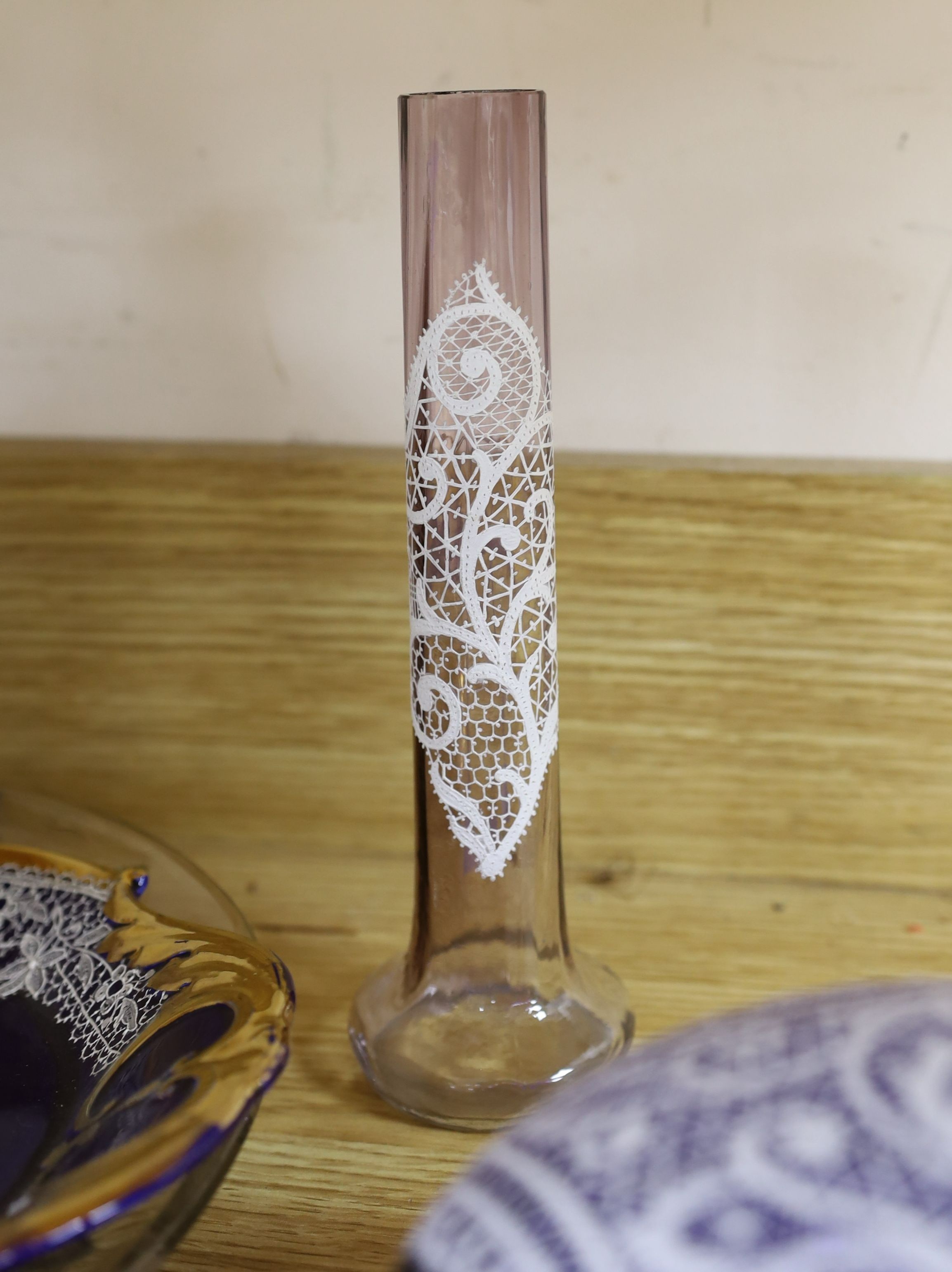 A quantity of Venetian lace pattern enamelled glass tableware (9)